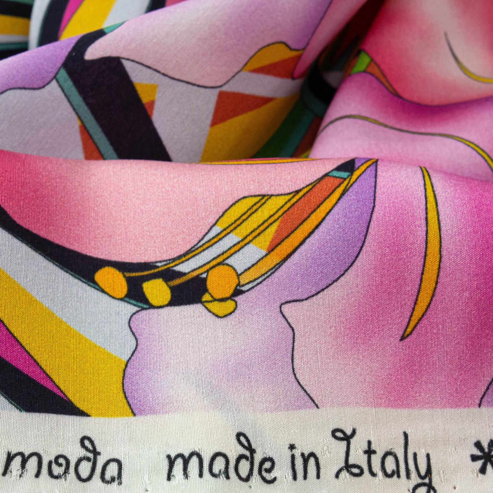 Viskosestoff, Seidenstoff, pink, grün, gelb, florale Motive – Bild 4