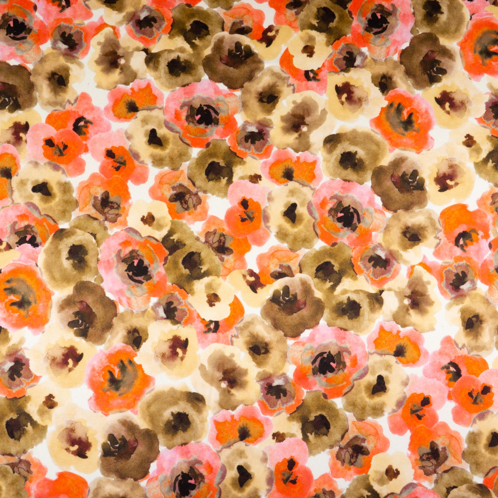 elastischer Seidenstoff, Satin, offwhite, brauntöne, rottöne, florale Motive – Bild 4