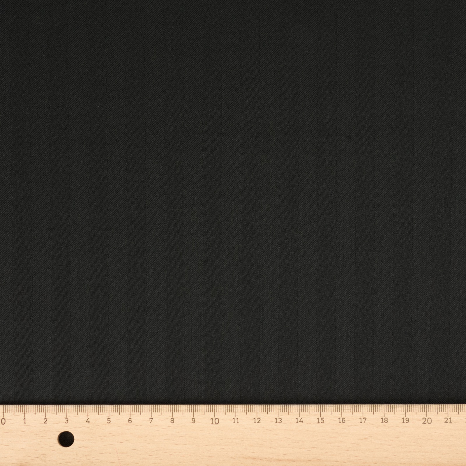 Kammgarn, schwarz, Fischgrat – Bild 6