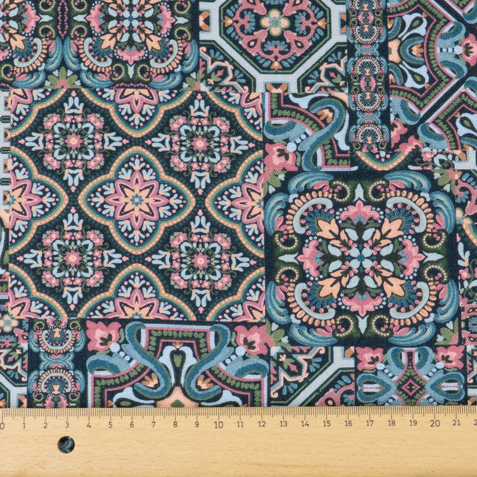 Dekostoff, Panama, grüntöne, altrosa, blautöne, apricot, grafisch gemustert – Bild 5