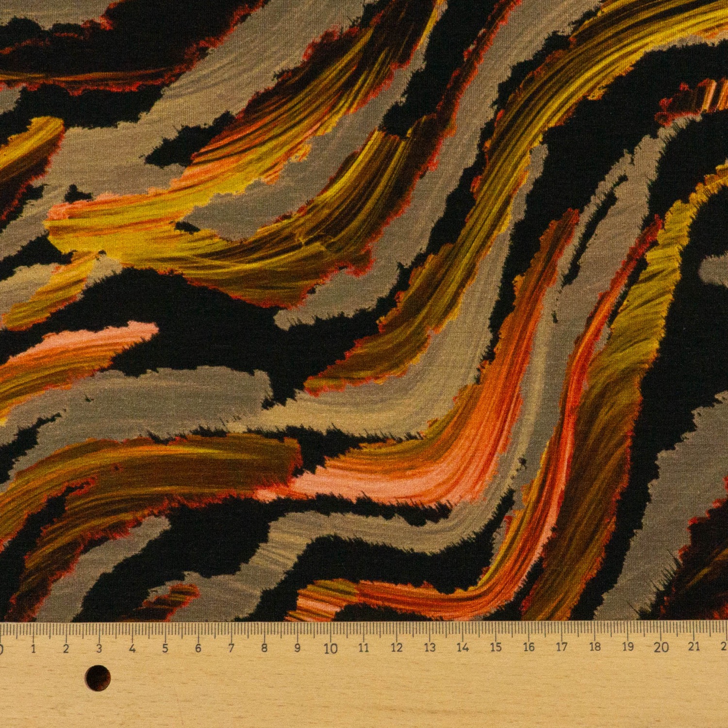 Viskosejersey, grünbraun, schwarz, orange, abstrakt gemustert – Bild 5