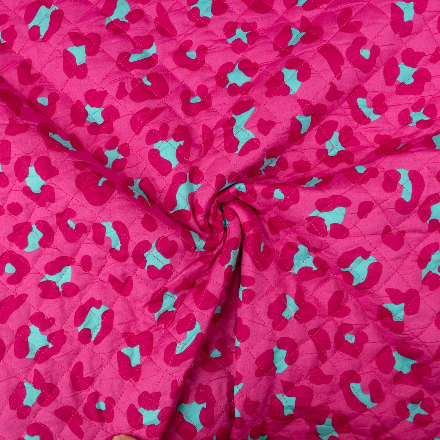 Steppstoff, Double Face, pink, cyan, Animal-Muster, floral gemustert