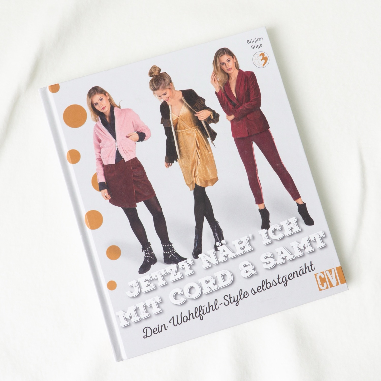 Buch Jetzt näh` ich mit Cord & Samt, inkl. Schnittmusterbögen, Stück
